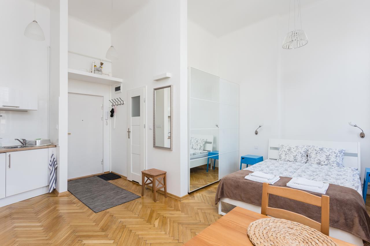 Latte Apartment Warszawa Exteriör bild